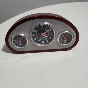 Wellgain Dashbord Style Desktop Clock